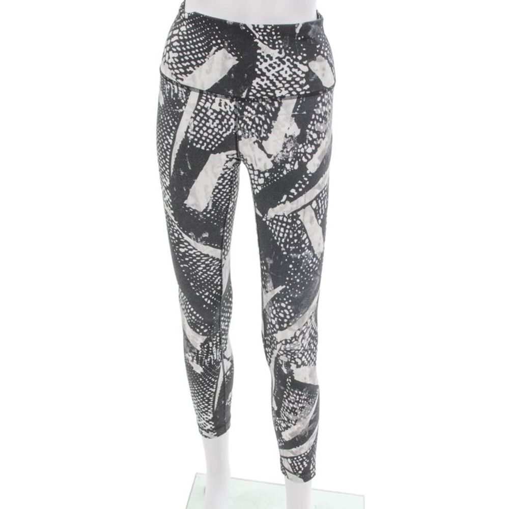 Lululemon Womens Black Animal Print Ankle Leggings Size 6